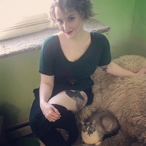 Meet your Posher, Nicole